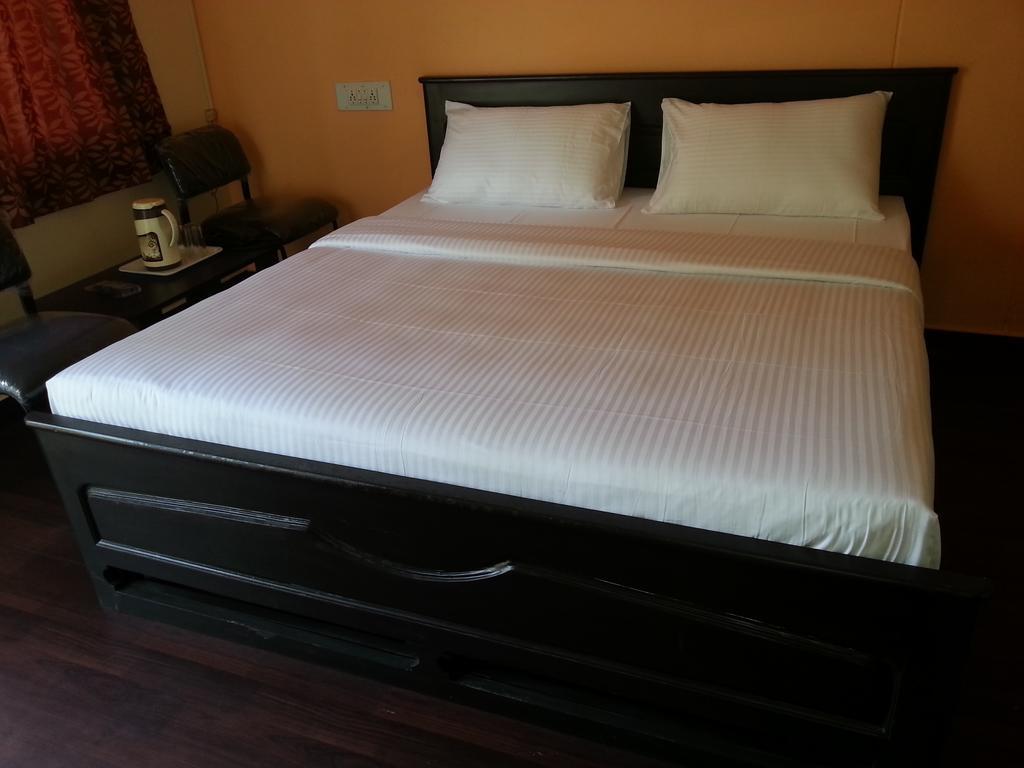 Sri Sai Comforts Hotel Bangalore Cameră foto