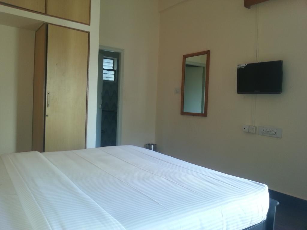 Sri Sai Comforts Hotel Bangalore Cameră foto