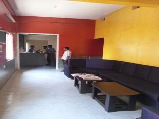 Sri Sai Comforts Hotel Bangalore Exterior foto